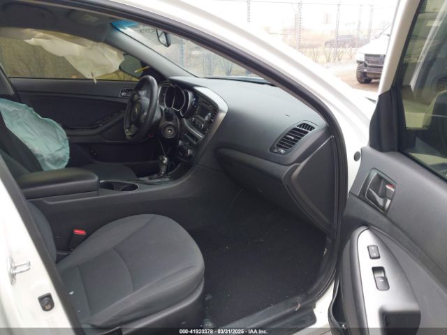 KNAGM4A70F5571387 KIA Optima Lx