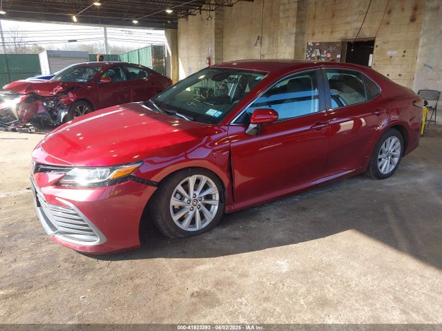 4T1C11AK1NU683161 Toyota CAMRY LE