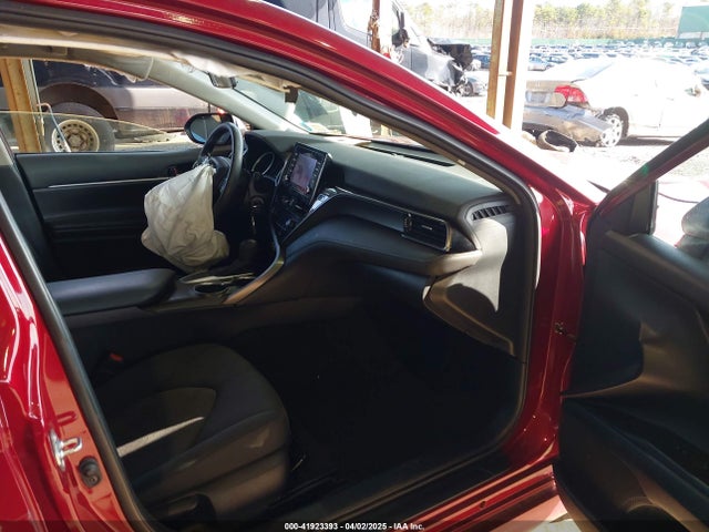 4T1C11AK1NU683161 Toyota CAMRY LE