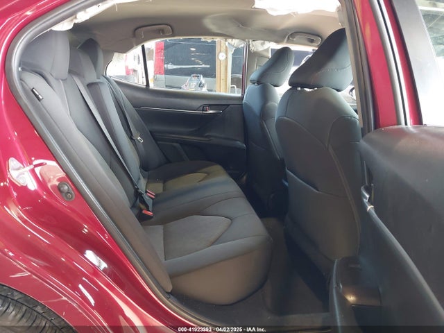 4T1C11AK1NU683161 Toyota CAMRY LE