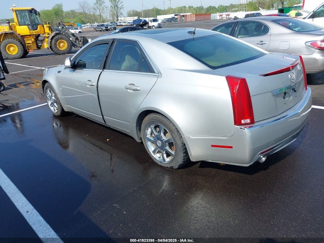 2008 CADILLAC CTS 1G6DM577680106974 Photo 2