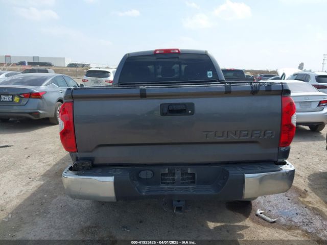 5TFRM5F11KX135202 Toyota Tundra Sr5 4.6l V8