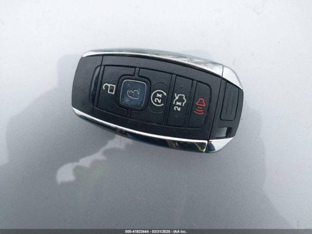 3LN6L5C92HR602575 Lincoln MKZ SELECT
