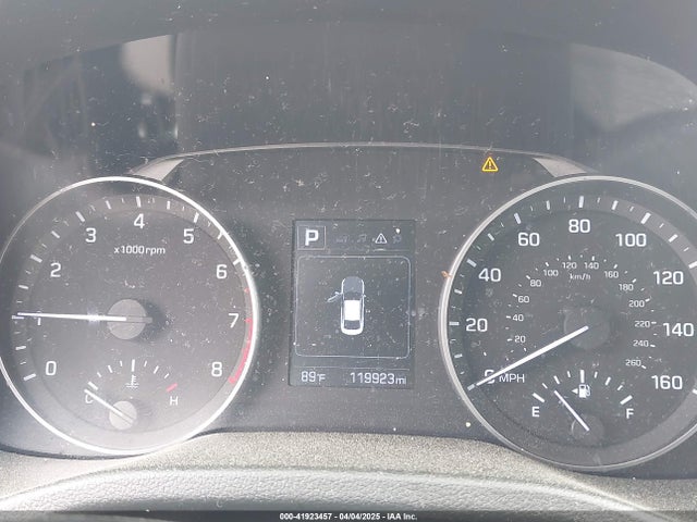 5NPD84LF9JH364777 Hyundai ELANTRA SEL