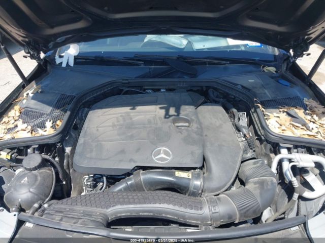 WDDWK8DB9KF773831 Mercedes-Benz C 300