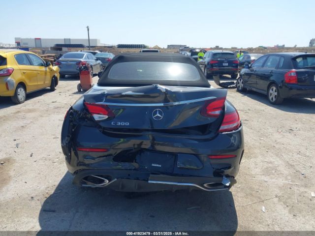 WDDWK8DB9KF773831 Mercedes-Benz C 300