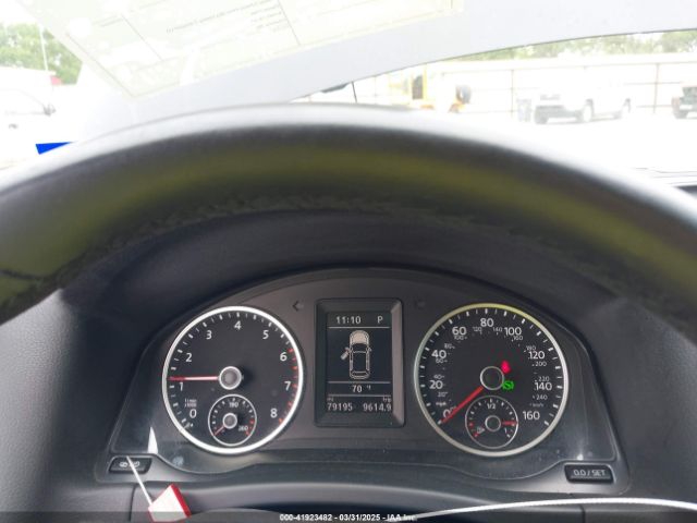WVGTV7AX0HK011160 Volkswagen Tiguan 2.0t Sport