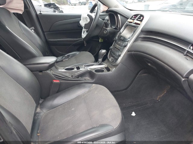 Chevrolet lkw 2015 1G11C5SL5FF280402 Image 5
