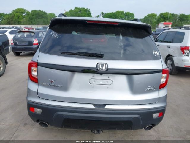 5FNYF8H08KB018545 Honda Passport Elite