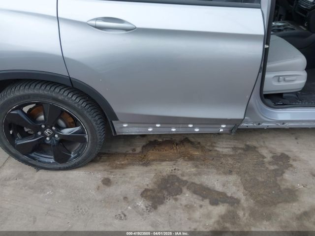 5FNYF8H08KB018545 Honda Passport Elite