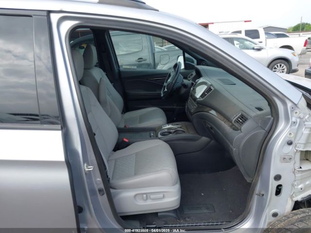 5FNYF8H08KB018545 Honda Passport Elite