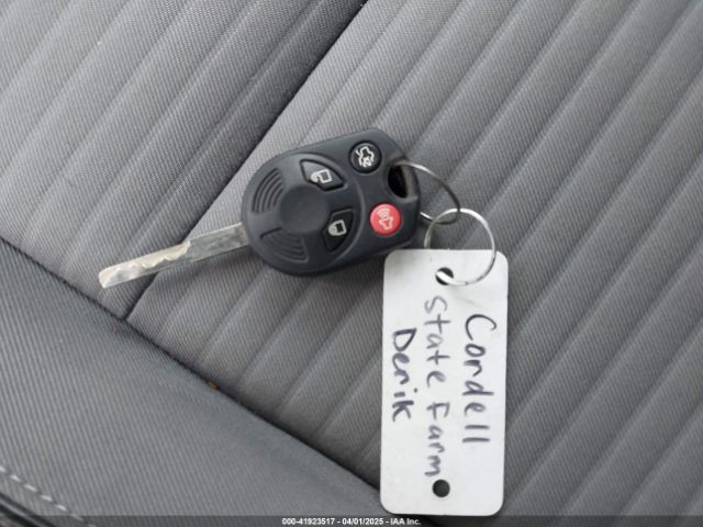 1FMCU0G99HUC65571 Ford ESCAPE SE