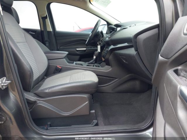 1FMCU0G99HUC65571 Ford ESCAPE SE