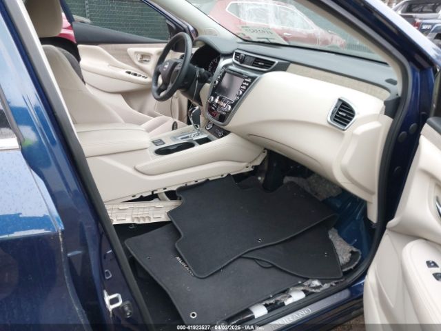 5N1AZ2MJ1KN104555 Nissan MURANO SV