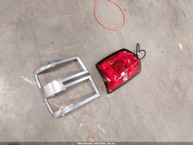 3GCUKREC0EG141947 Chevrolet l83 - vvt, afm (active fuel management), aluminum
