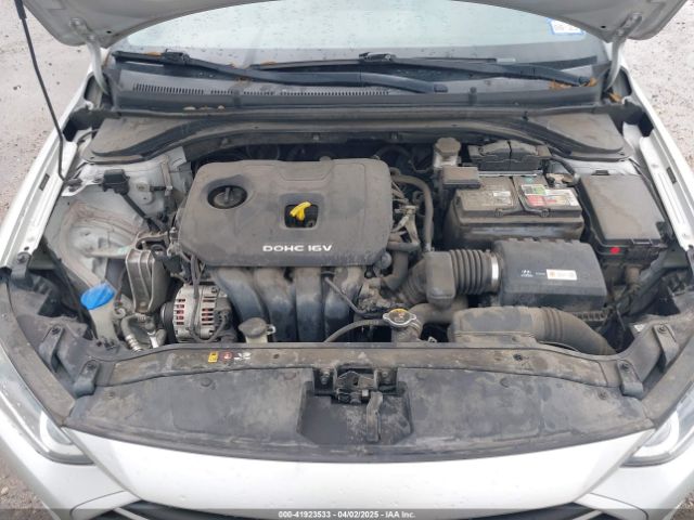 5NPD84LF9HH155484 Hyundai ELANTRA SE