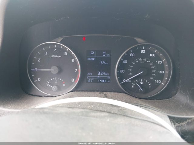 5NPD84LF9HH155484 Hyundai ELANTRA SE