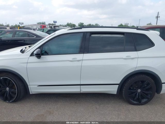 3VV3B7AX0LM061878 Volkswagen Tiguan 2.0t Se/2.0t Se R-line Black/2.0t Sel