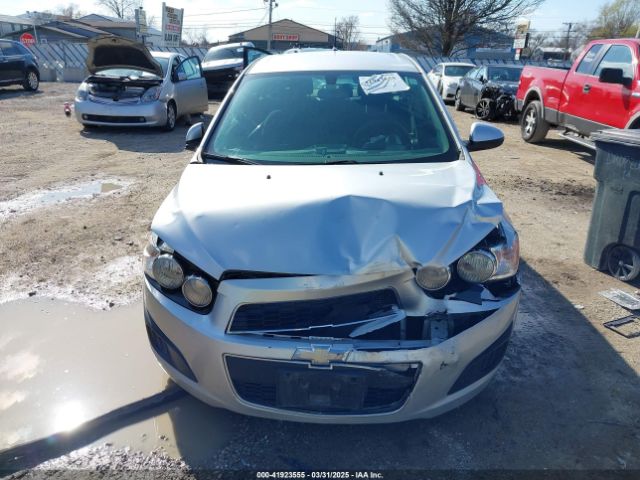 1G1JC5SH4E4152805 Chevrolet Sonic Lt Auto