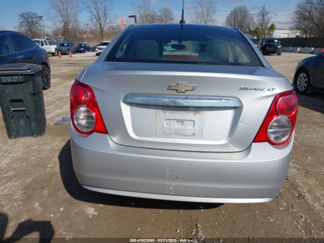 1G1JC5SH4E4152805 Chevrolet Sonic Lt Auto