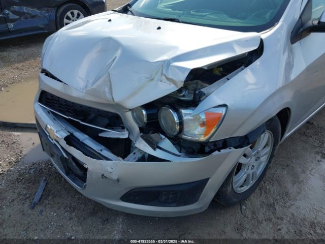 1G1JC5SH4E4152805 Chevrolet Sonic Lt Auto