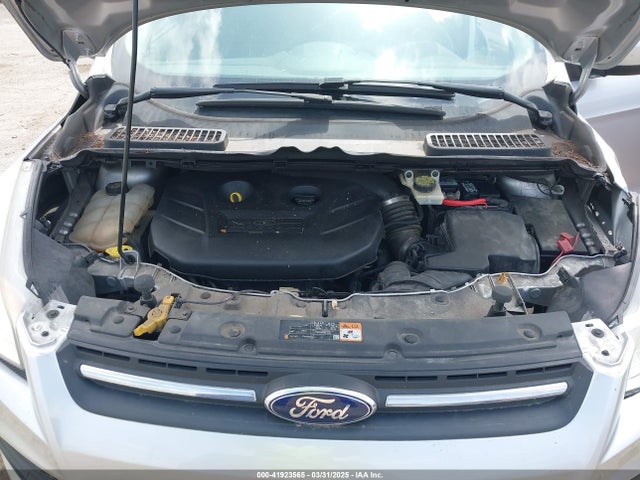 1FMCU9G93EUC02045 Ford ESCAPE SE