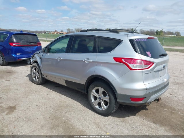 1FMCU9G93EUC02045 Ford ESCAPE SE