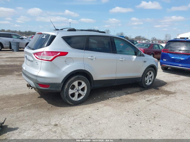 1FMCU9G93EUC02045 Ford ESCAPE SE