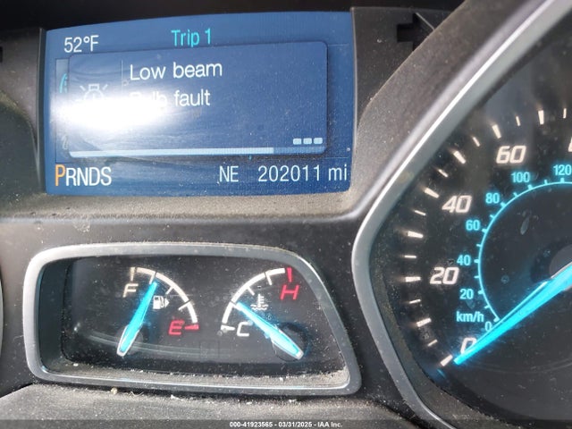 1FMCU9G93EUC02045 Ford ESCAPE SE