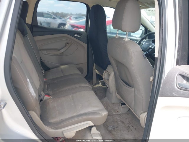 1FMCU9G93EUC02045 Ford ESCAPE SE