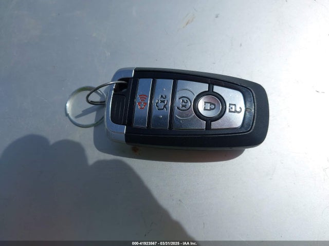 1FM5K7D86JGC27318 Ford EXPLORER XLT