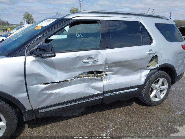 1FM5K7D86JGC27318 Ford EXPLORER XLT