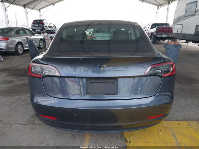 5YJ3E1EA8LF743405 Tesla Model 3 Standard Range Plus Rear-wheel Drive/standard Range Rear-wheel Drive