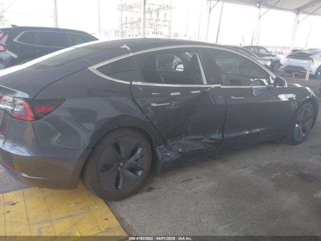 5YJ3E1EA8LF743405 Tesla Model 3 Standard Range Plus Rear-wheel Drive/standard Range Rear-wheel Drive