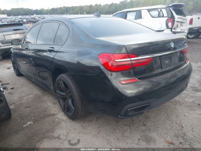 WBA7E2C59HG740083 BMW 740I