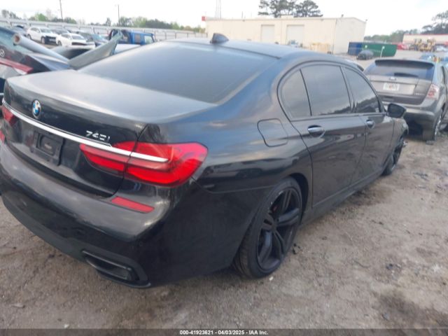 WBA7E2C59HG740083 BMW 740I