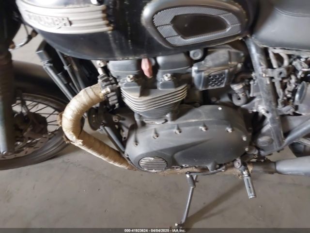 2017 TRIUMPH MOTORCYCLE BONNEVILLE SMTD10GN1HT806604 Photo 7