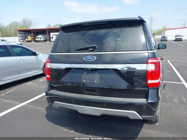 1FMJU1JT6KEA51883 Ford Expedition Xlt
