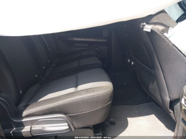 1FMJU1JT6KEA51883 Ford Expedition Xlt