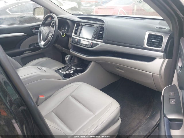 5TDKKRFH3GS503663 Toyota Highlander Xle V6