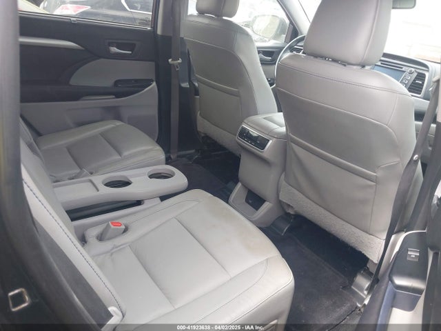 5TDKKRFH3GS503663 Toyota Highlander Xle V6
