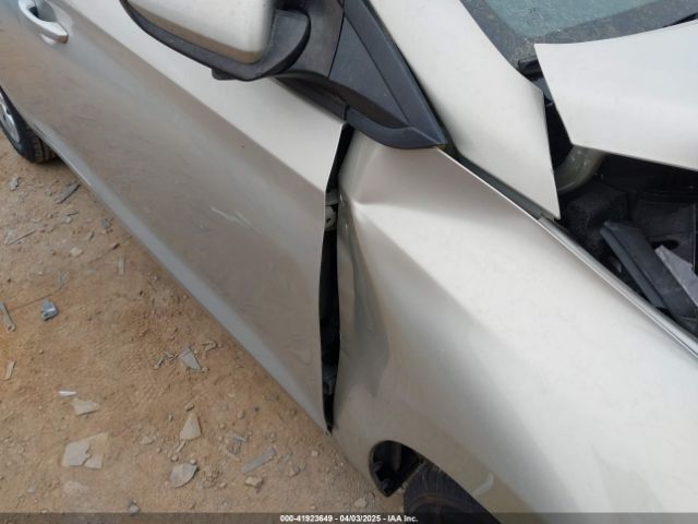 3KPC24A68LE099132 Hyundai ACCENT SE
