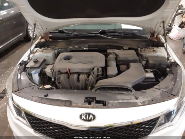 5XXGT4L38GG048180 KIA Optima Lx