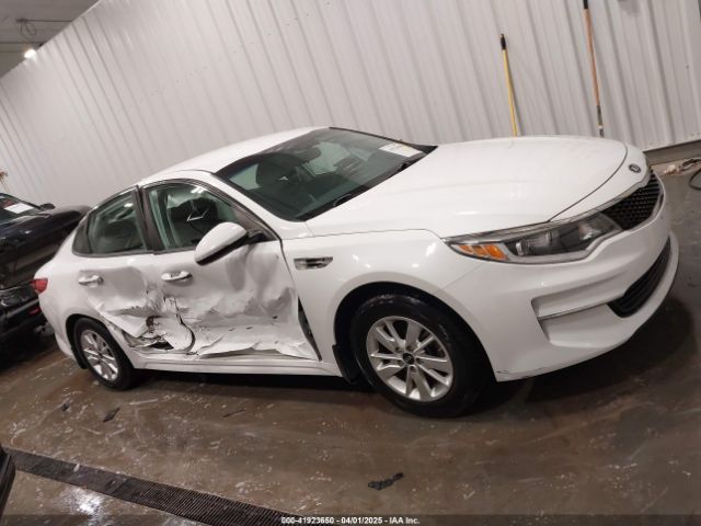 5XXGT4L38GG048180 KIA Optima Lx