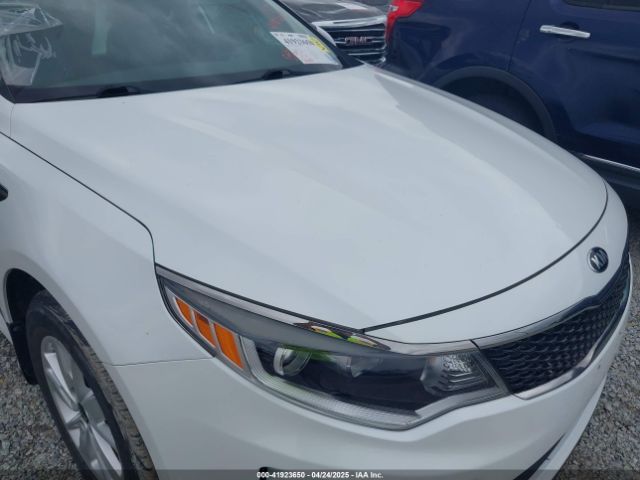 5XXGT4L38GG048180 KIA Optima Lx
