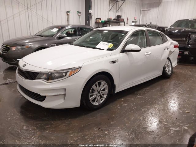 5XXGT4L38GG048180 KIA Optima Lx