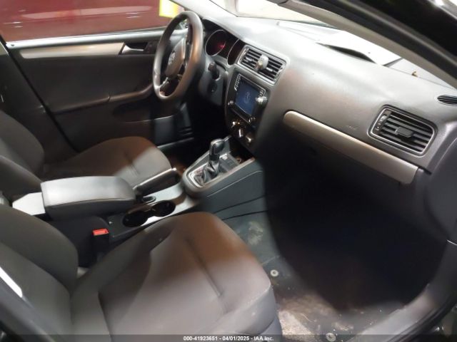 3VWD67AJ8GM251028 Volkswagen Jetta 1.4t Se