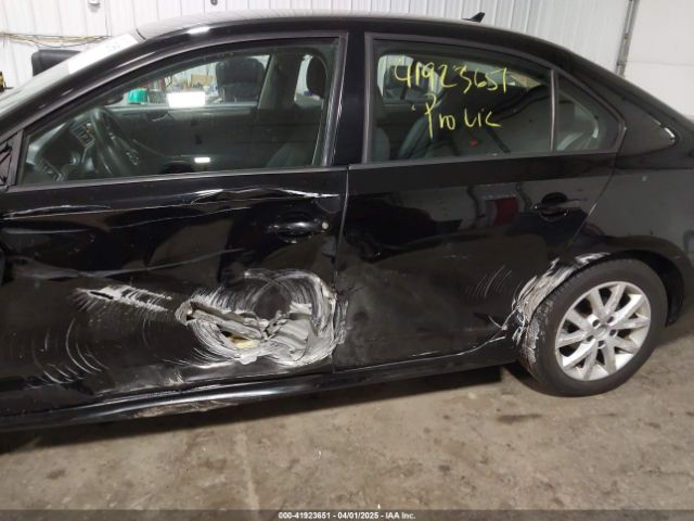 3VWD67AJ8GM251028 Volkswagen Jetta 1.4t Se