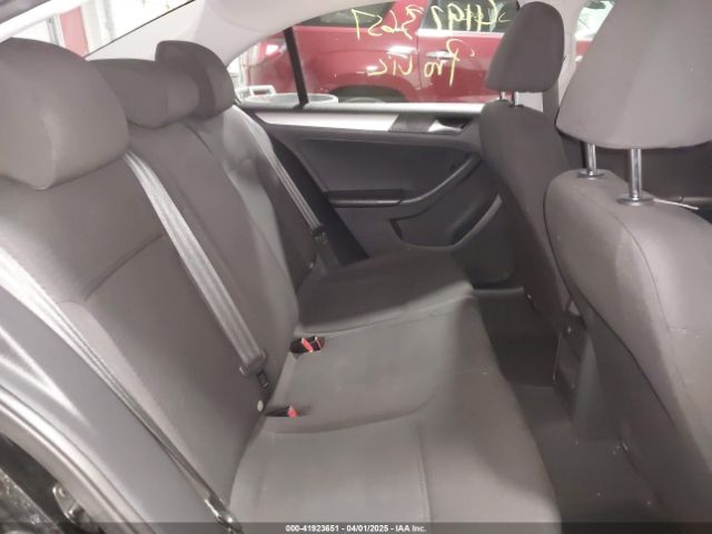 3VWD67AJ8GM251028 Volkswagen Jetta 1.4t Se