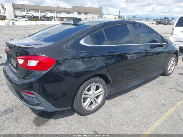 1G1BE5SM3H7152504 Chevrolet Cruze Lt Auto
